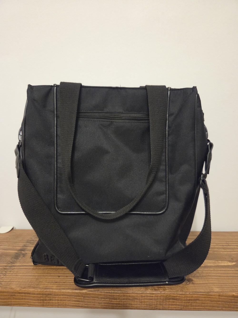 Beis North To South Tote - Black